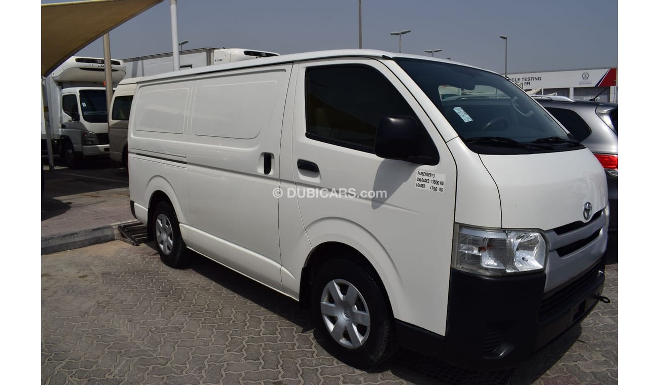 Toyota Hiace GL - Standard Roof Toyota Hiace Std Roof Van, Model:2016. Free of accident