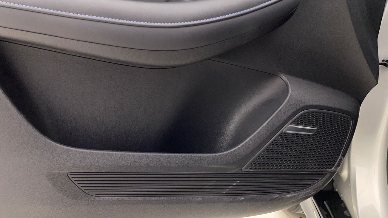 MG RX5 LUXURY 1.5 | Zero Down Payment | Home Test Drive