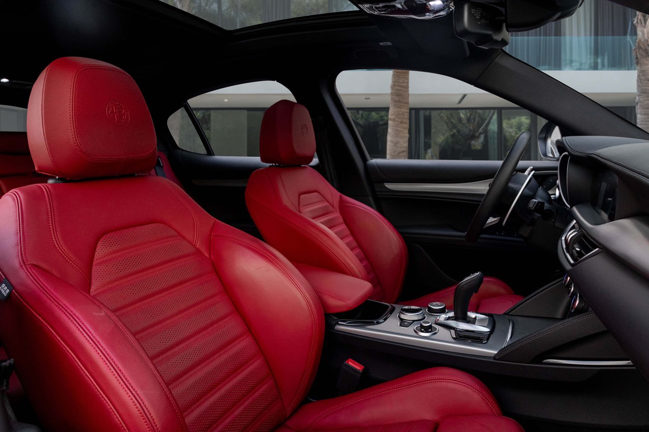 Alfa Romeo Stelvio 3,095 P.M | Stelvio Veloce | 0% Downpayment | Perfect Condition!