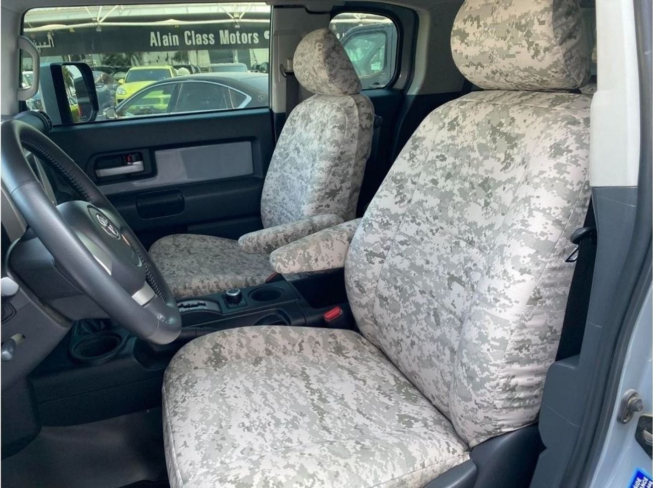 Toyota FJ Cruiser GXR GCC SPEC