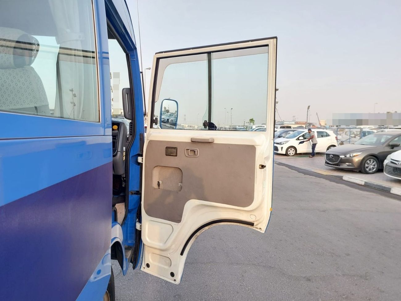 نيسان سيفيليان NISSAN CIVILIAN BUS RHD 2002 MODEL 4.1 L DIESEL MANUAL(PM10244)