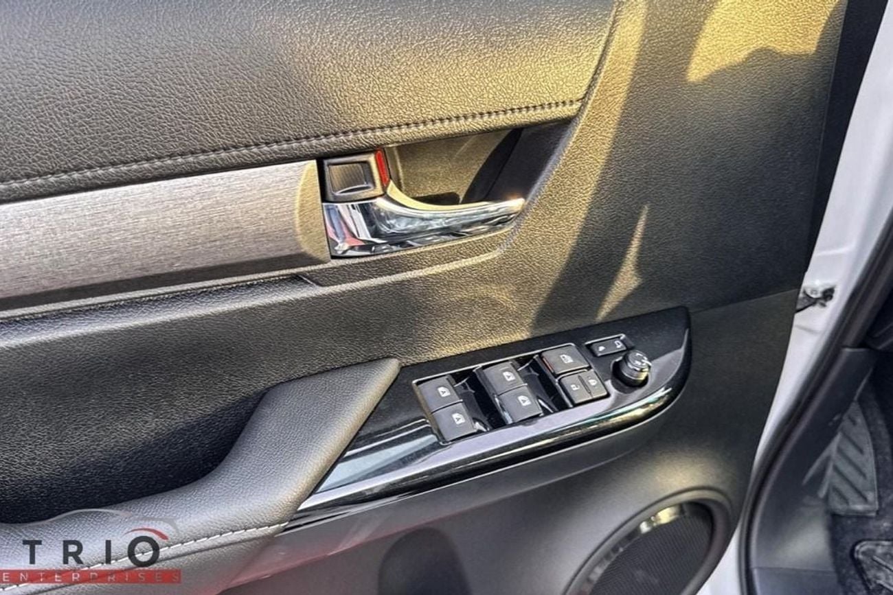 تويوتا هيلوكس 2025 TOYOTA HILUX ADVENTURE 4.0L PETROL V6 FULL OPTION  WITH PUSH START, DIGITAL CLOCK