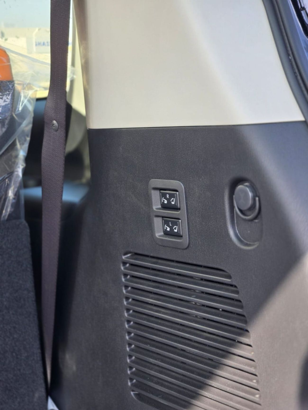 Nissan Patrol LE Platinum City 5.6L Full Option A/T