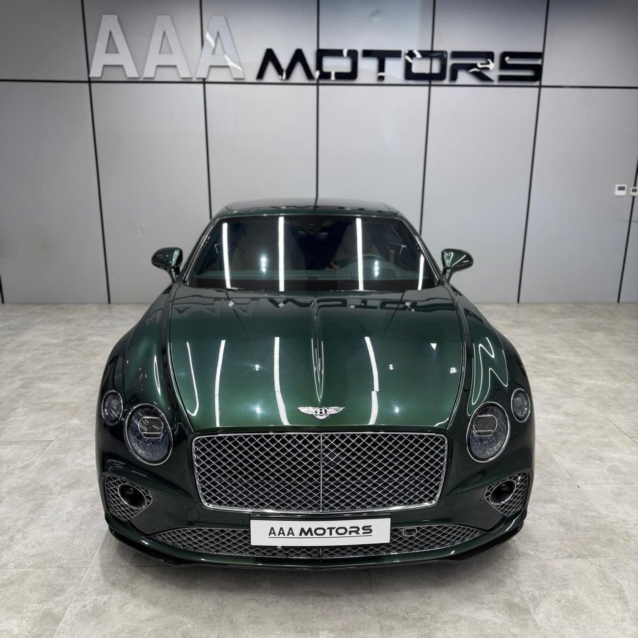 Bentley Continental GT W12 4.0T V8 | GCC Specs | Full Service History | Under Dealer Warranty