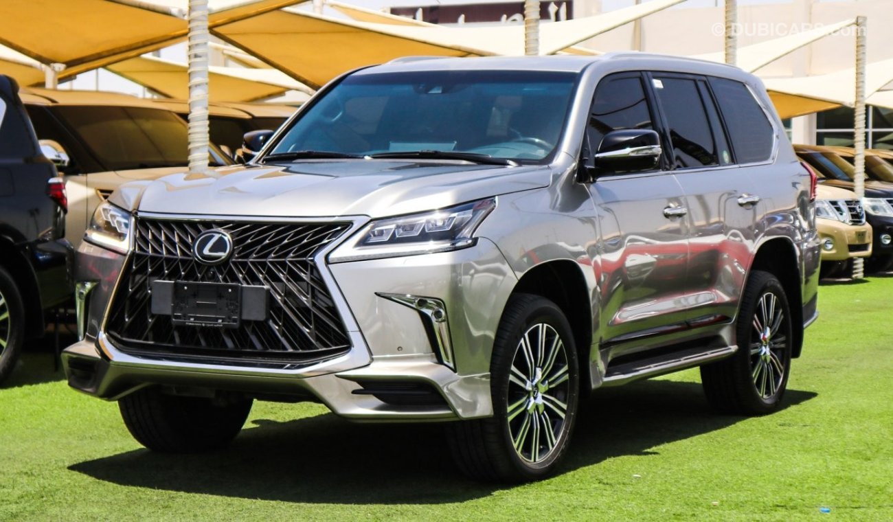 Lexus LX570 S