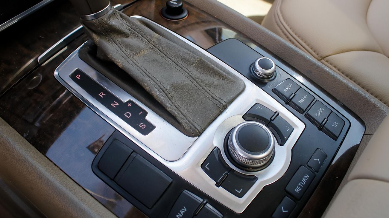 أودي Q7 3.6 Quattro