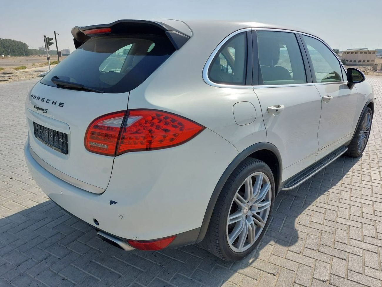 Porsche Cayenne S 4.8L