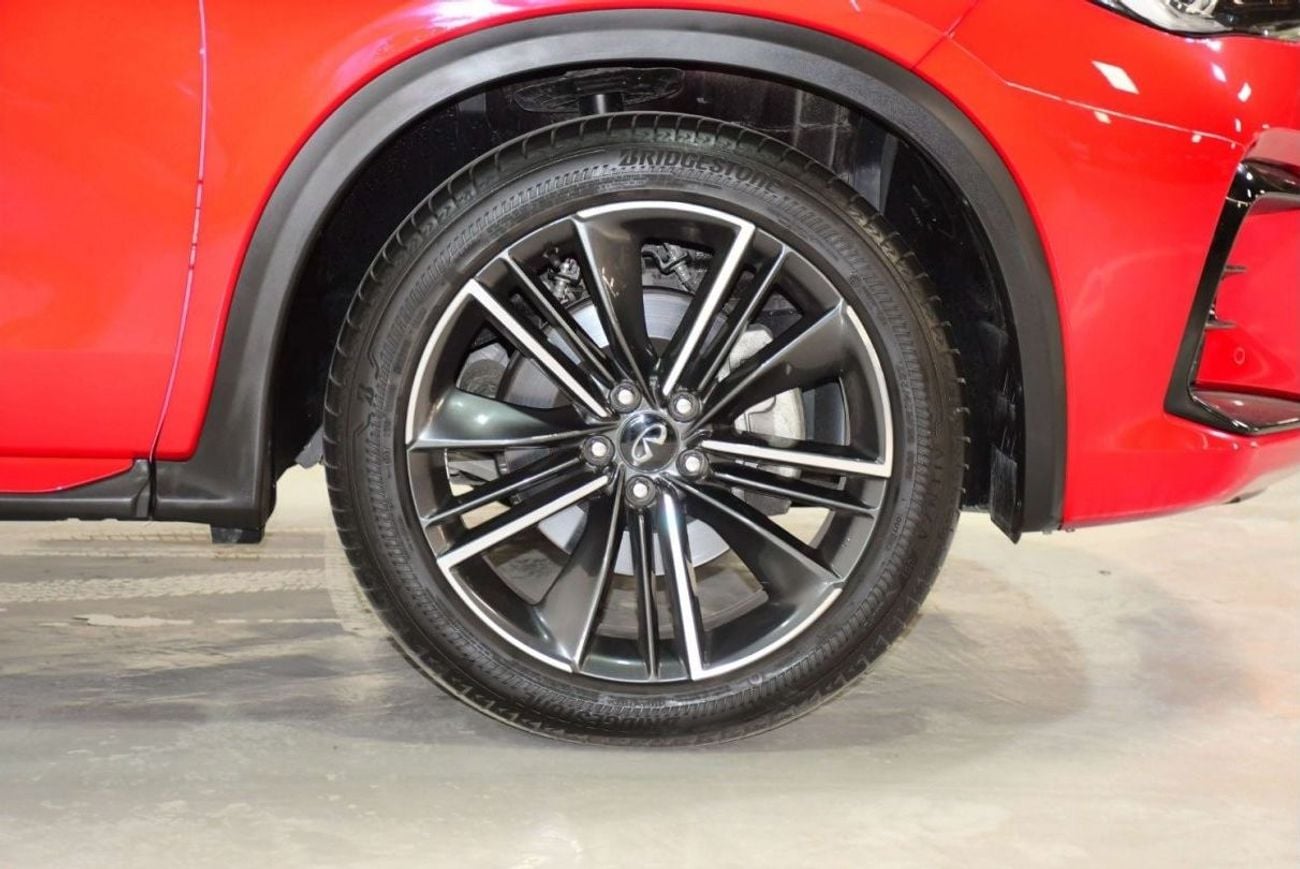 إنفينيتي QX55 لاكس