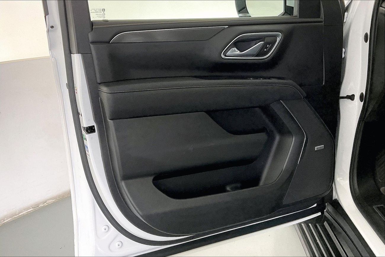 GMC Yukon AT4| 1 year free warranty | Exclusive Eid offer