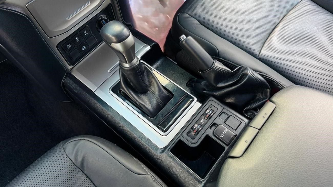 Toyota Prado 2022 | RHD | 2.8L DIESEL ENGINE | AUTOMATIC TRANSMISSION | 4WD | SUNROOF | ELECTRIC SEAT