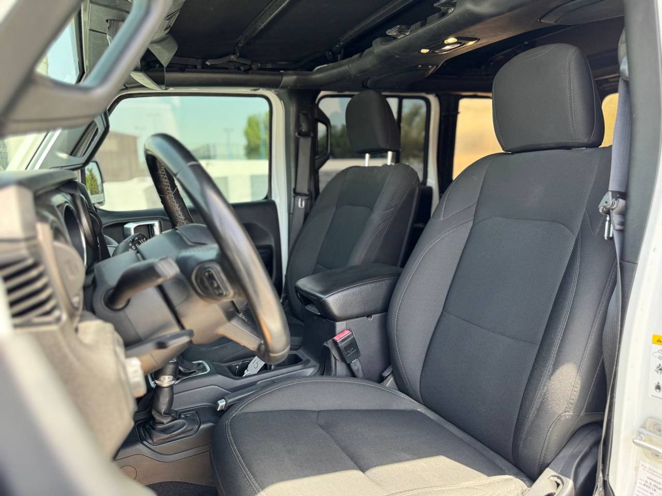 جيب رانجلر Unlimited Sport 3.6L A/T