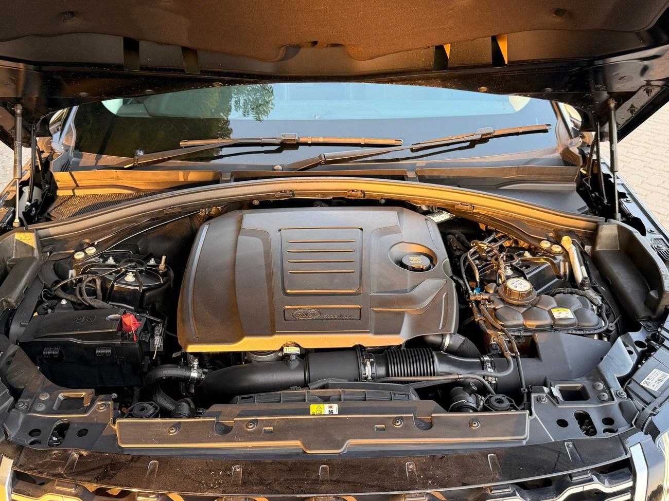 لاند روفر رينج روفر فيلار P250 SE 2.0L