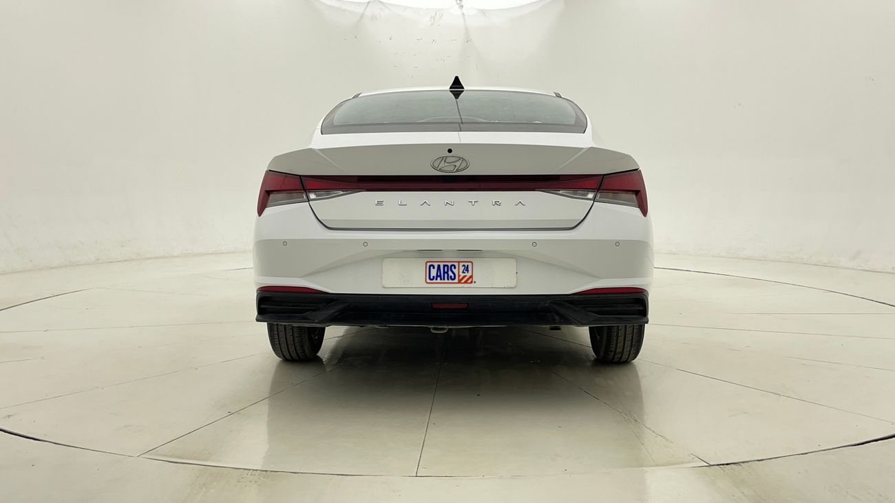 هيونداي إلانترا SMART 1.6 | بدون دفعة مقدمة | اختبار القيادة في المنزل