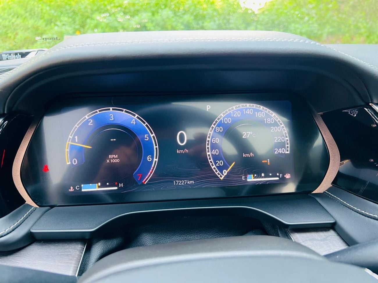 جيب جراند شيروكي Overland 3.6L