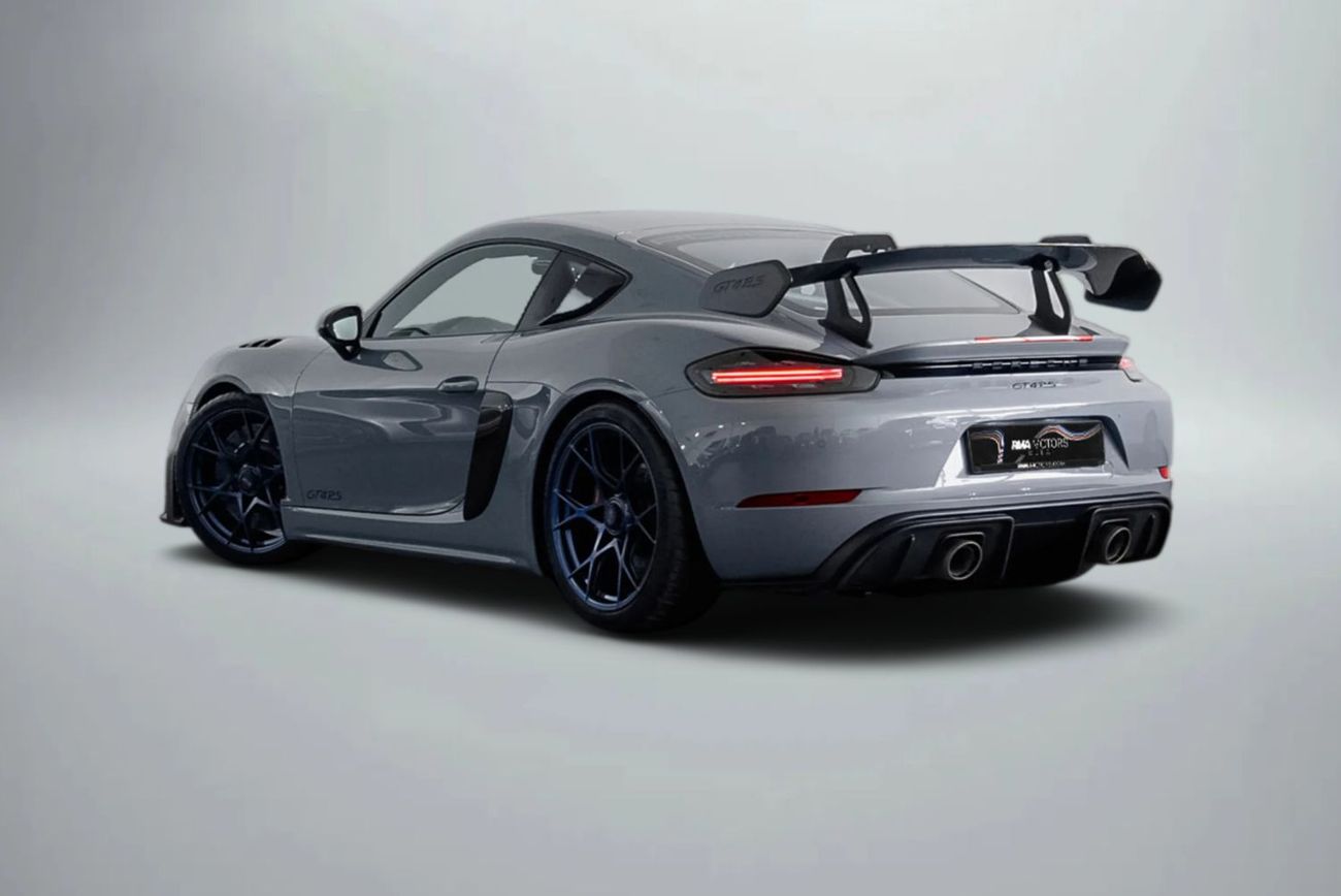 بورش كايمان 718 GT4 RS 4.0L (493 HP) A/T