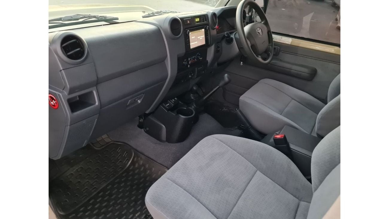 Toyota Land Cruiser Pick Up Double Cabin GX.L