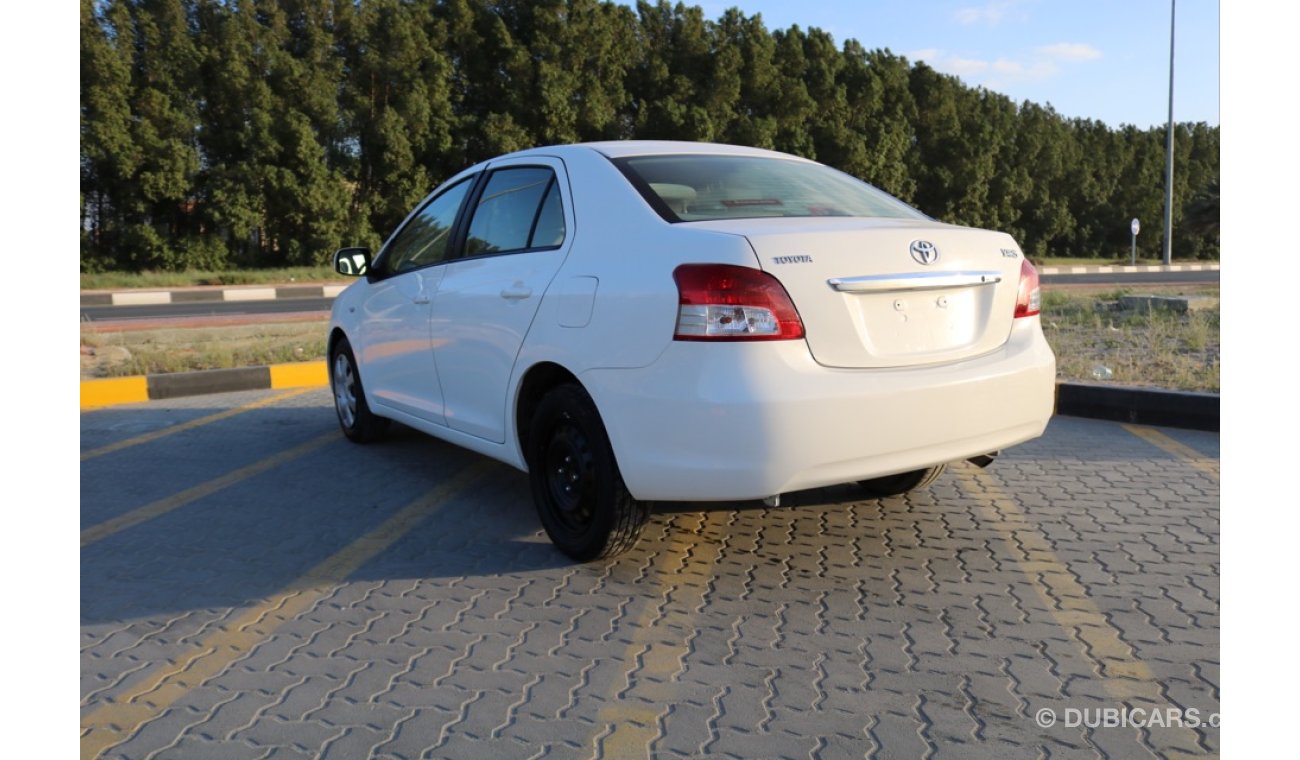 تويوتا يارس Toyota yaris 2011 1.3 Ref#Ad18 (السعر نهائي)