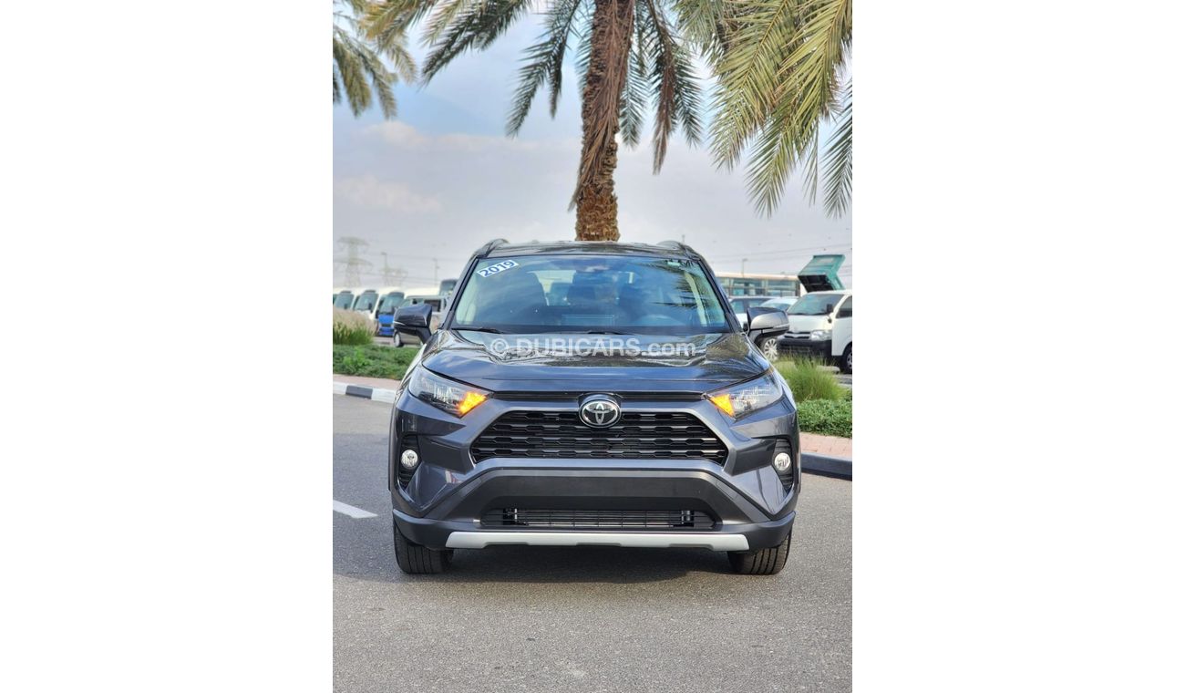 تويوتا راف ٤ TOYOTA RAV4 LE 2019 MODEL