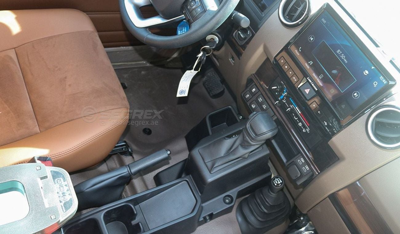 تويوتا لاند كروزر بيك آب 2025 Model Toyota Land Cruiser Pick Up, LC79 Single Cabin, 4.0L Petrol 4WD 6A/T