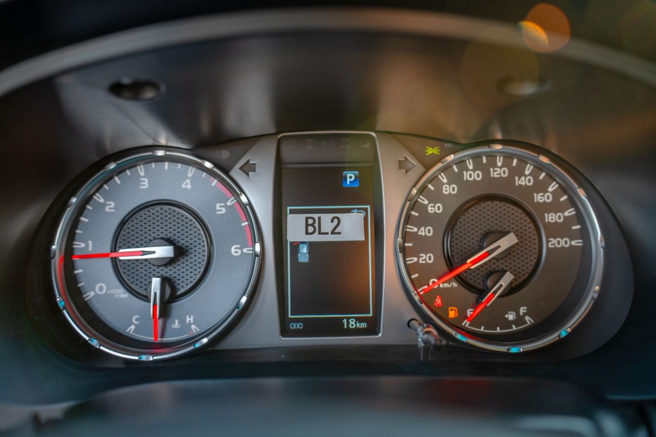 تويوتا هيلوكس GR Sport 2.8L