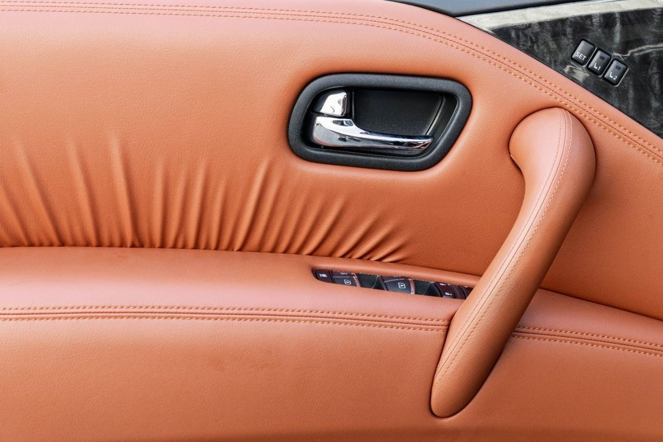 Nissan Patrol V8 LE Platinum | 4,504 P.M  | 0% Downpayment | Like New!