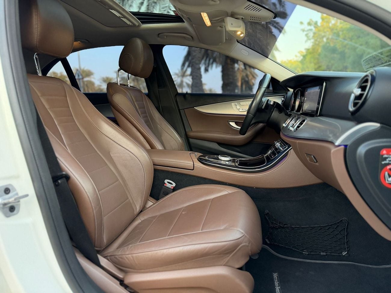 مرسيدس بنز E200 EL1 2.0L