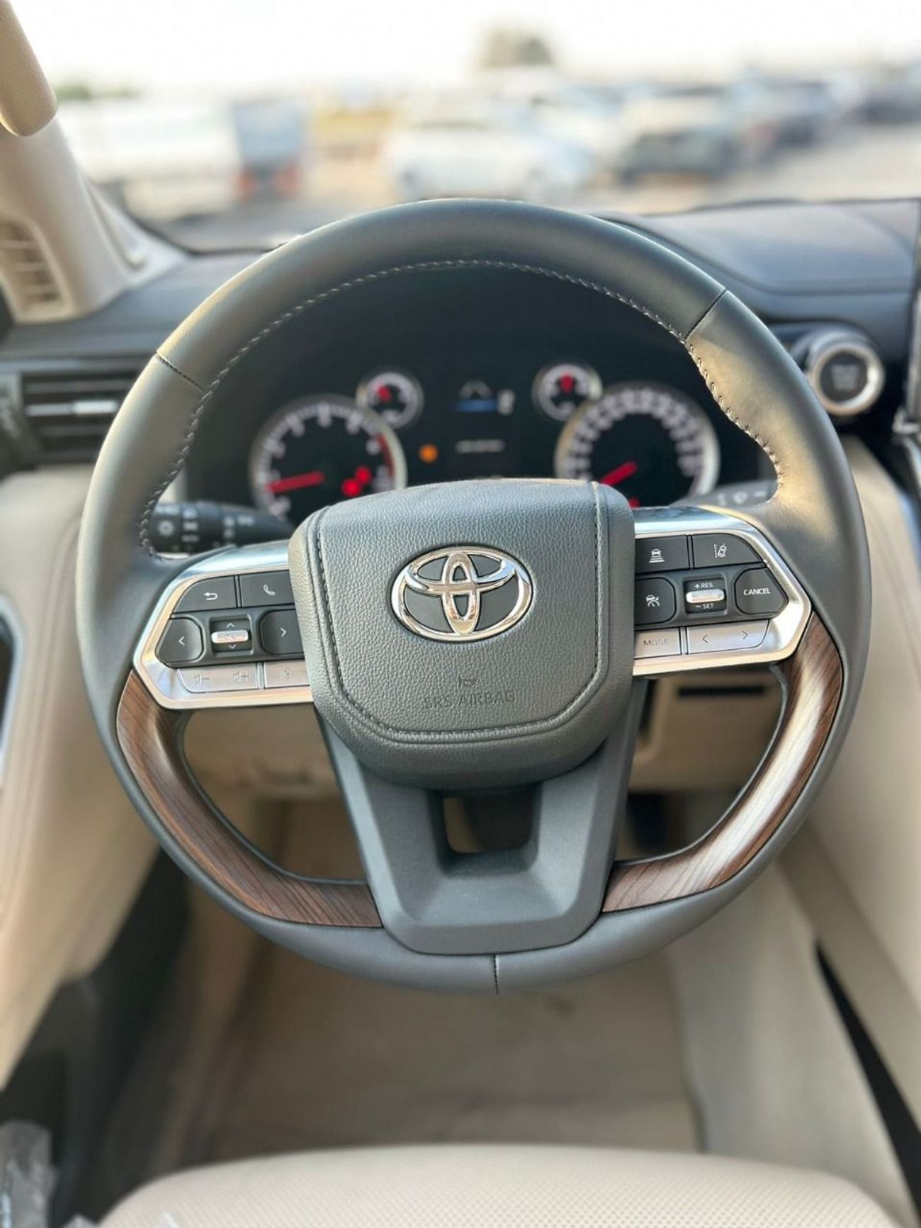 Toyota Land Cruiser GXR 3.5L