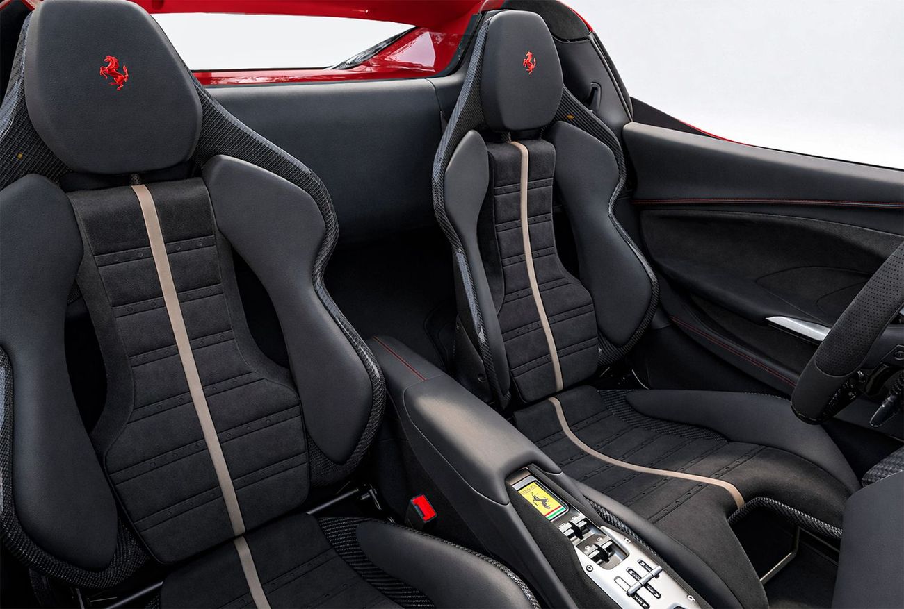 Ferrari 296 GTS Ferrari 296 GTS Fully Loaded 2025 - STOCK