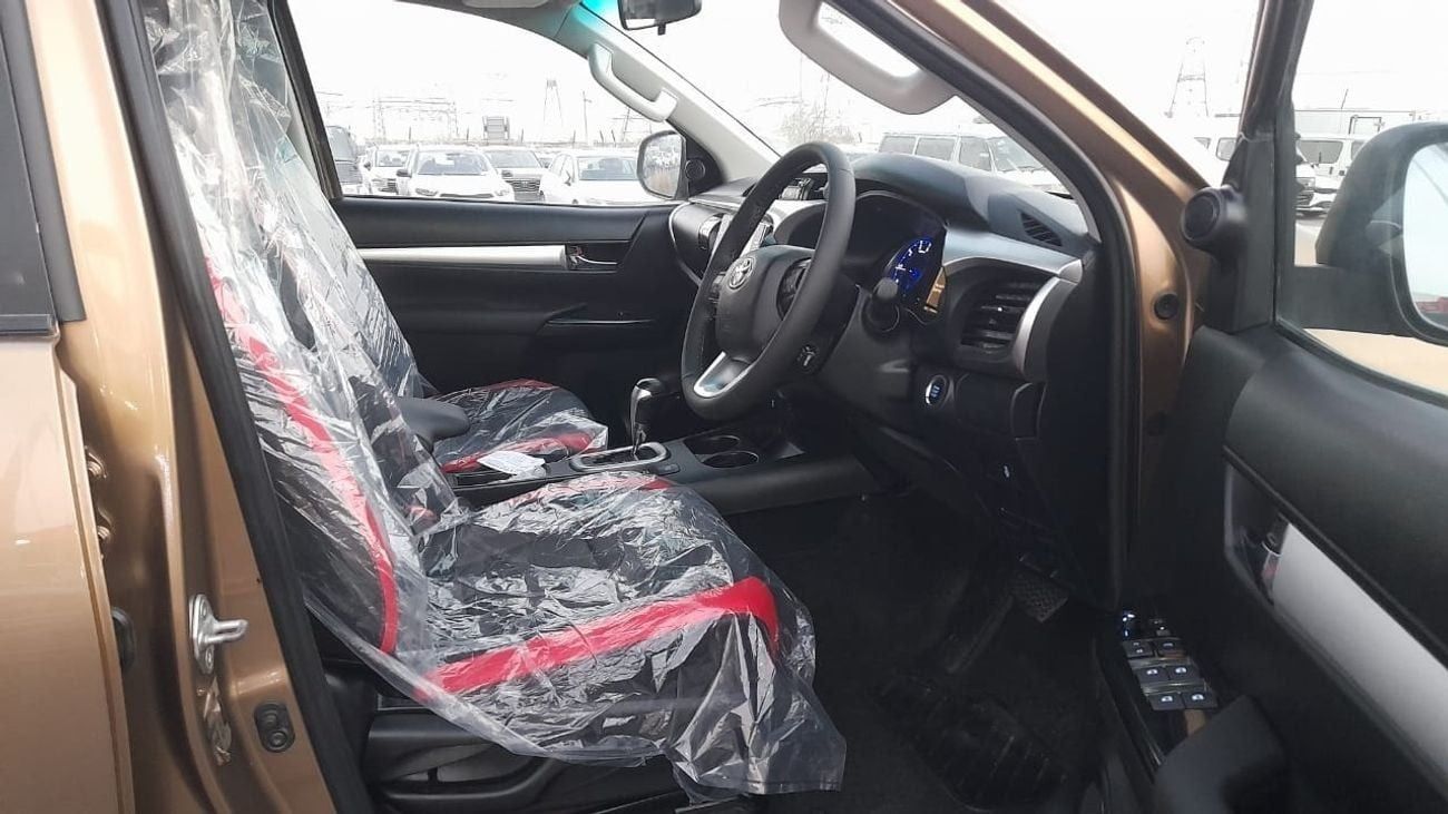 Toyota Hilux RHD DIESEL 2.8 CANOPY