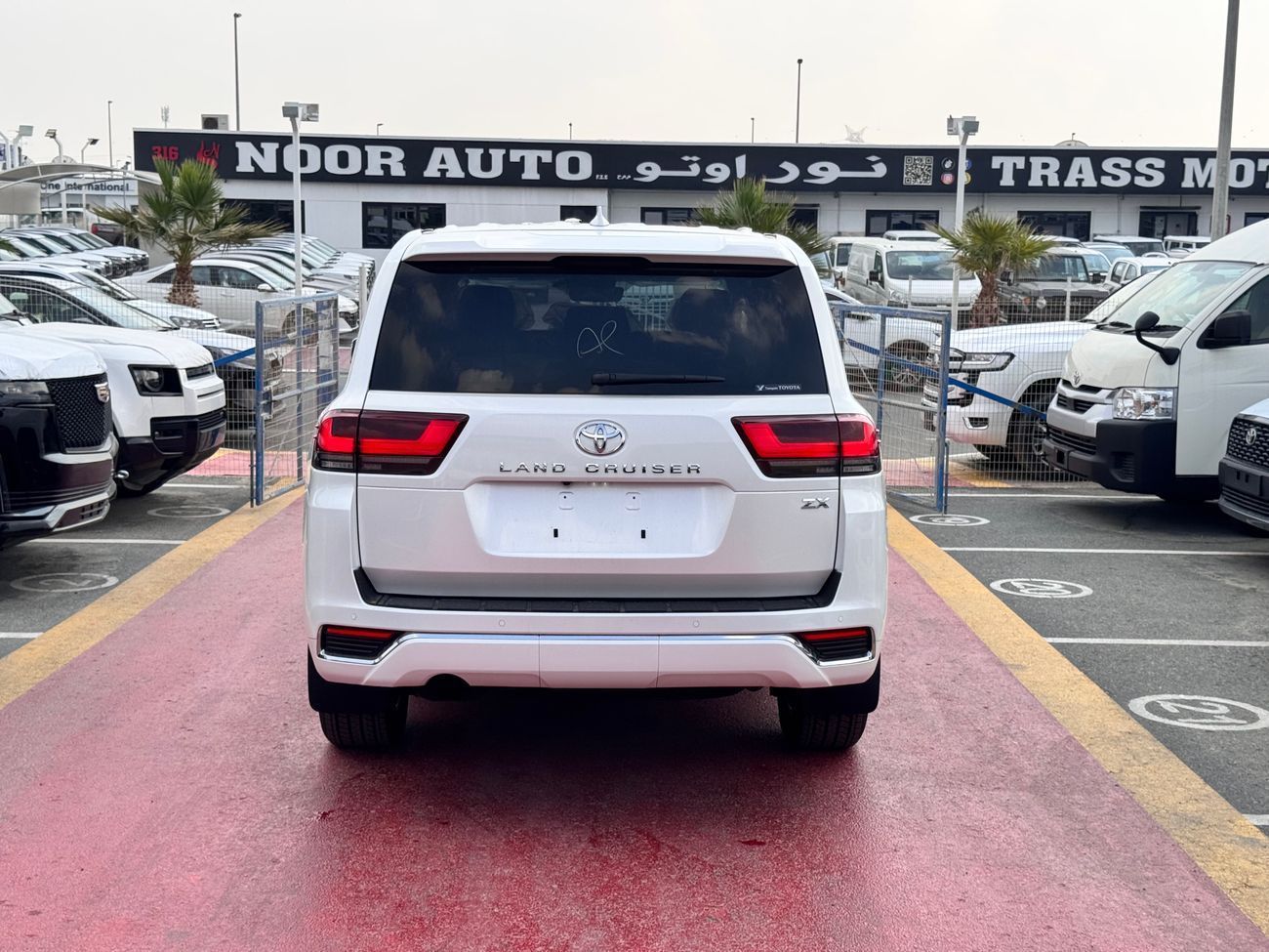 Toyota Land Cruiser 300 ZX 2024 Petrol 3.5L RHD Brand New 0Km