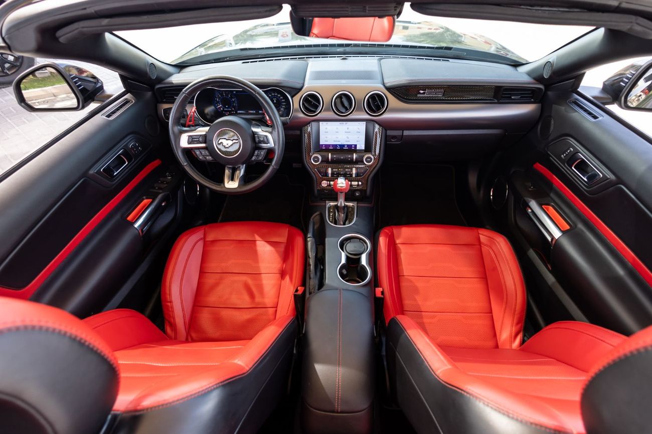 Ford Mustang GT Premium 5.0L V8