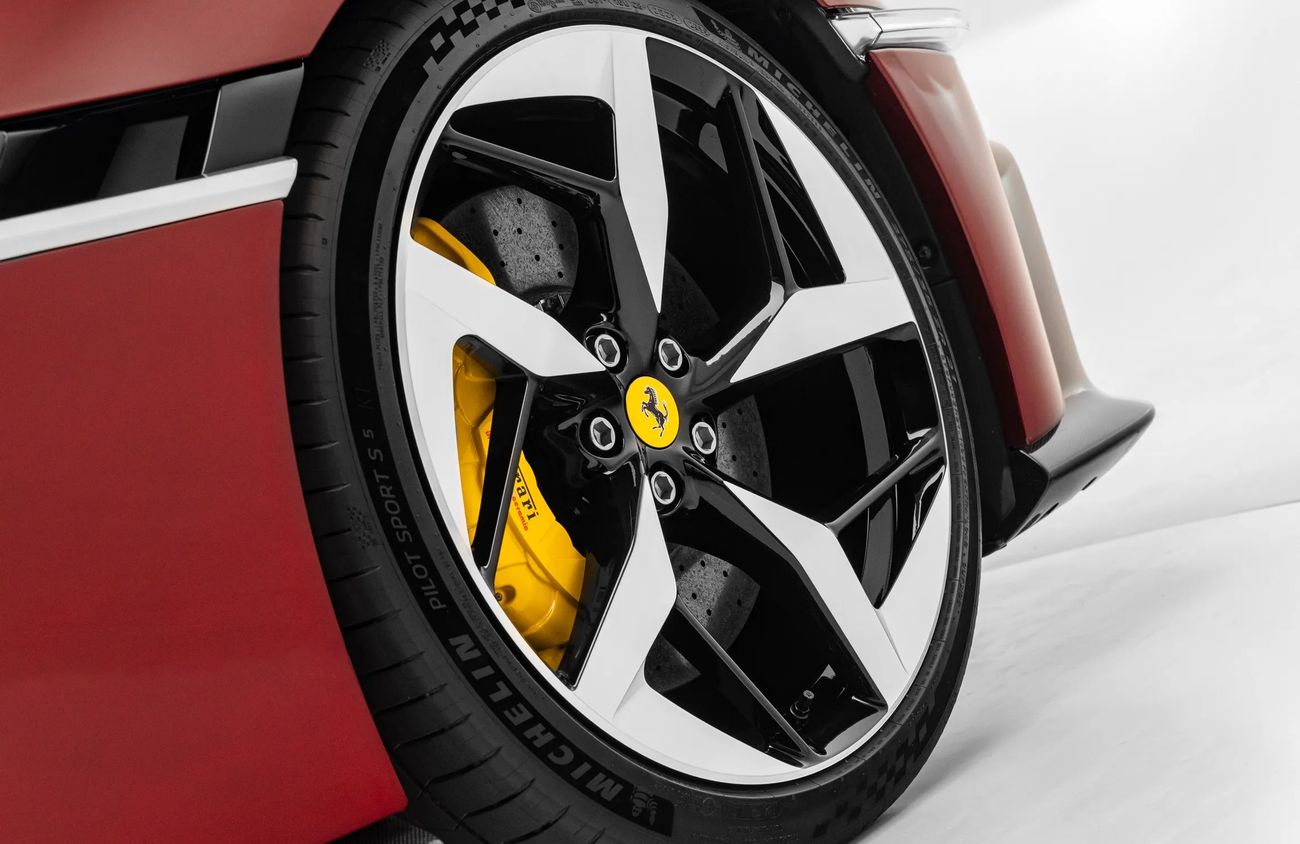 Ferrari 12Cilindri ⁠6.5L Naturally Aspirated V12 Engine