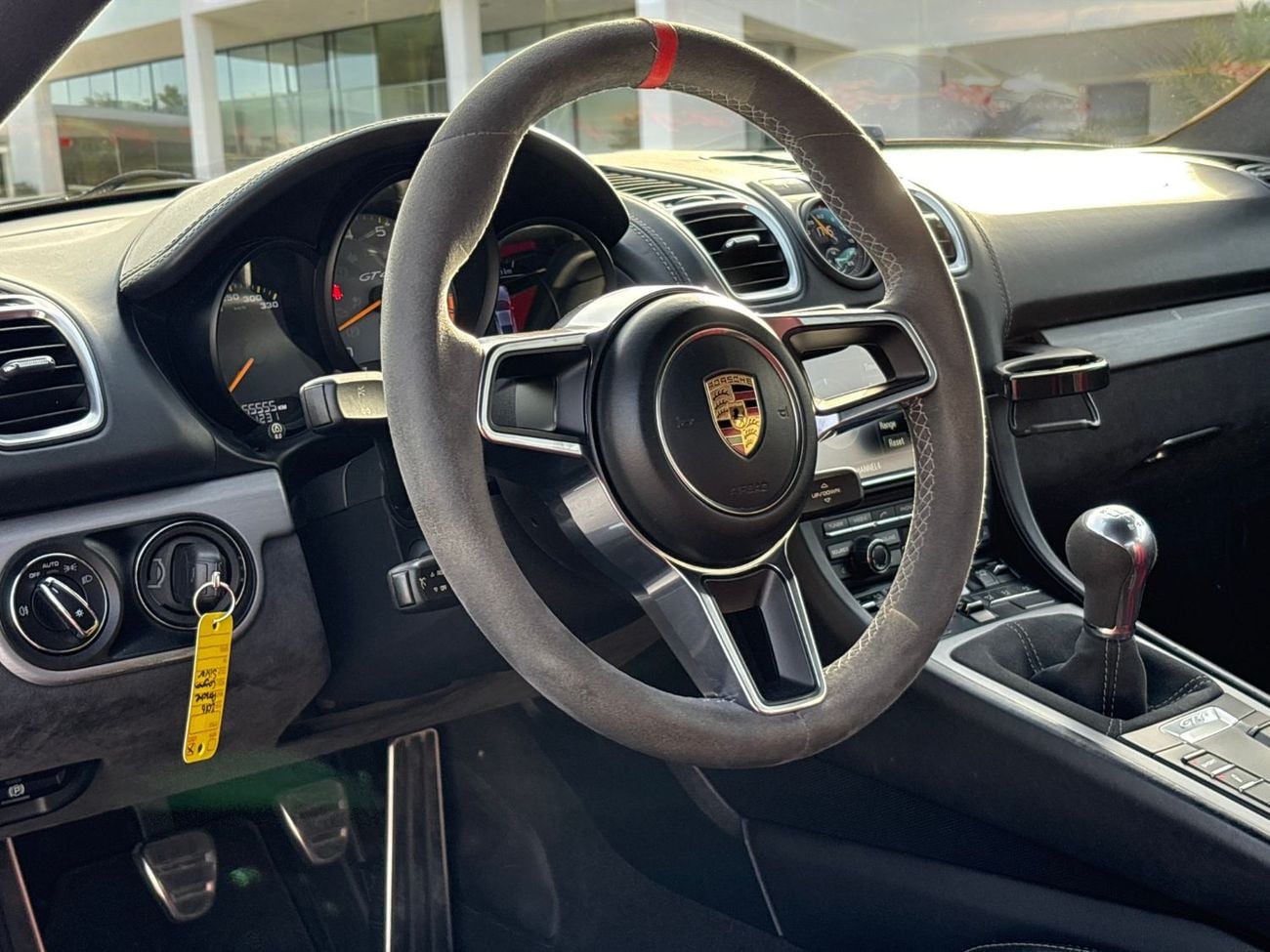 Porsche Cayman PORSCHE CAYMAN GT4 | 3.8L F6 RWD | 2016 | GCC SPECS