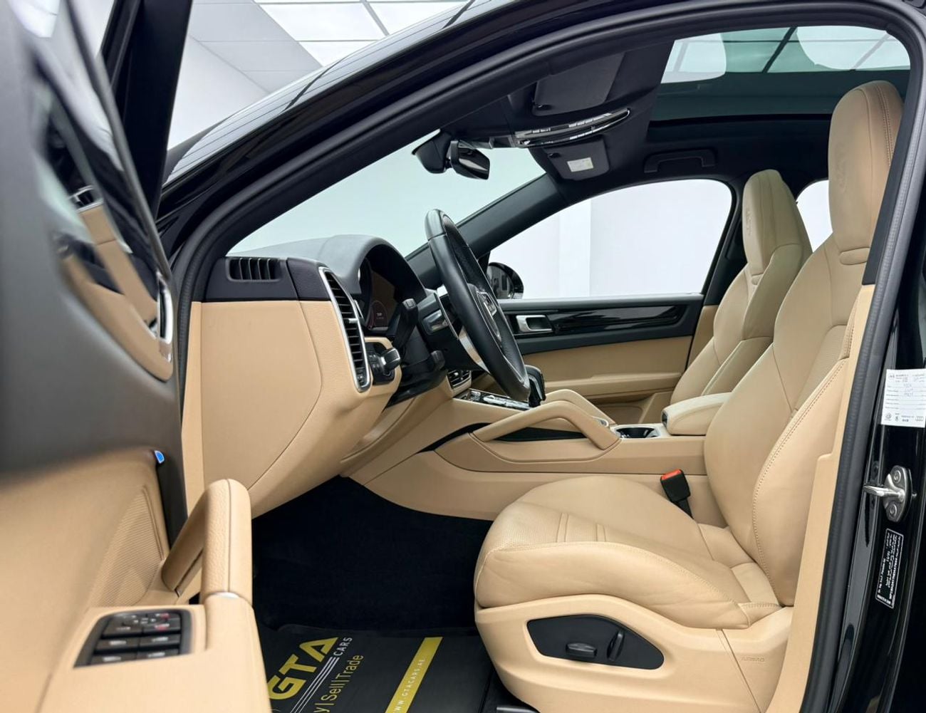 Porsche Cayenne 2022 Porsche Cayenne Coupe, Porsche Warranty, Full Service History, GCC