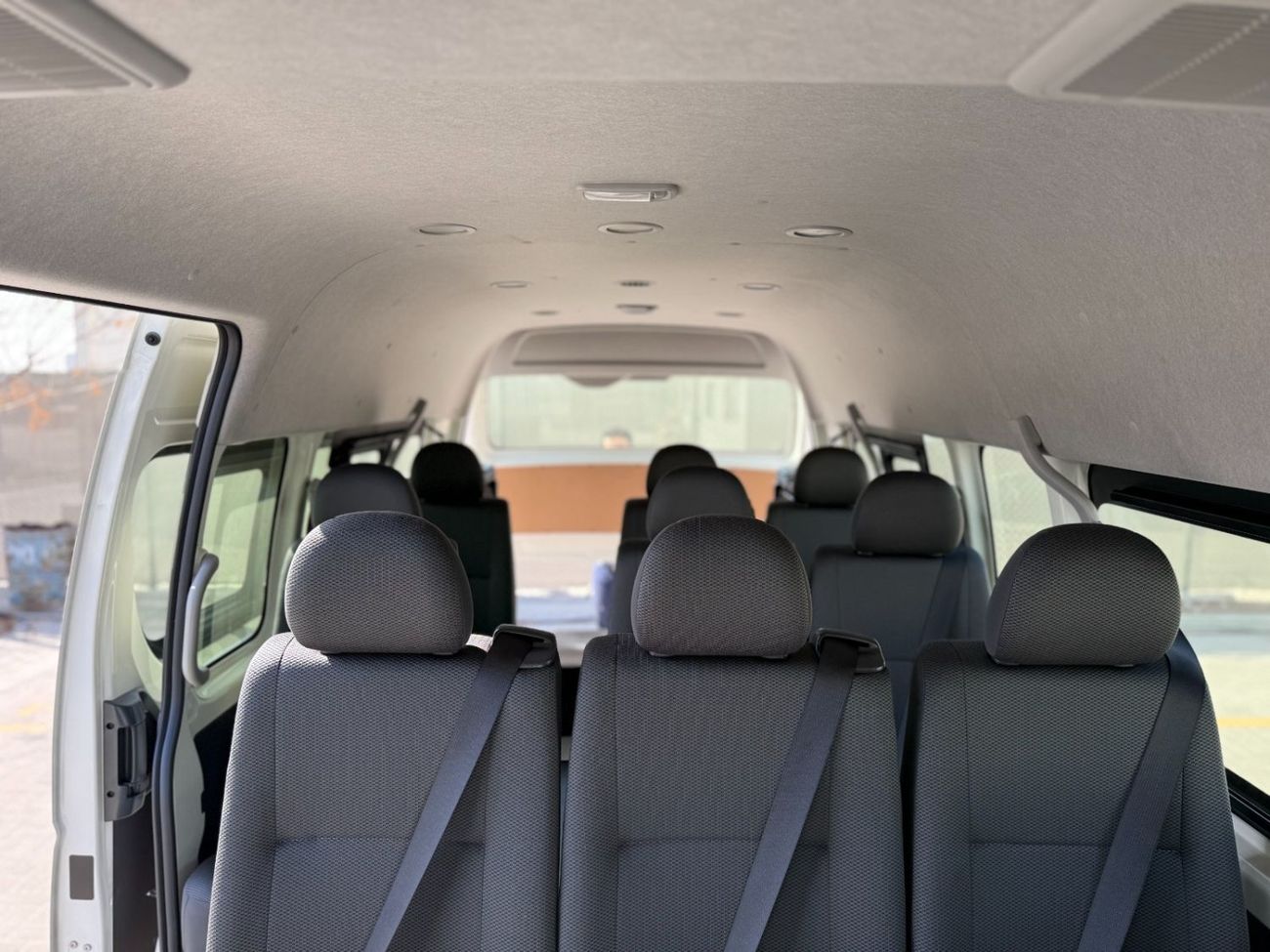 Toyota Hiace 2026 Toyota Hiace STD 16-Seater High-Roof Mid-Option 2.5L 4-Cyl Diesel M/T RWD Only For Africa