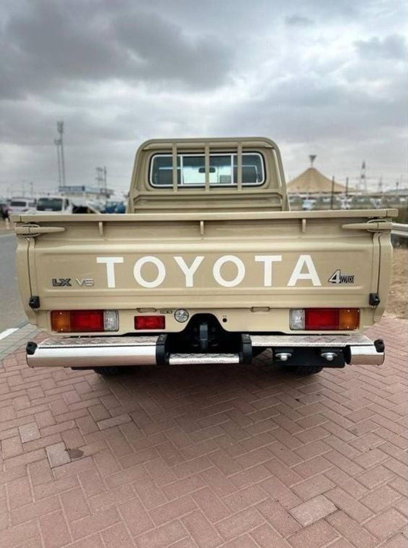 Toyota Land Cruiser Pick Up Toyota Land Cruiser Pickup LC79 Petrol 4.0L Single Cab Manual