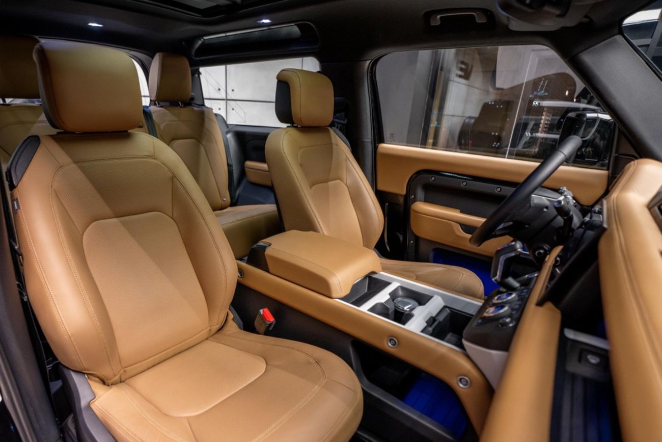 لاند روفر ديفندر P400 90 X-Dynamic HSE 3.0L (5 Seater)