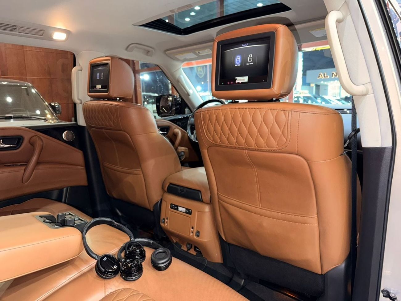 إنفينيتي QX80 Sensory 8 5.6L