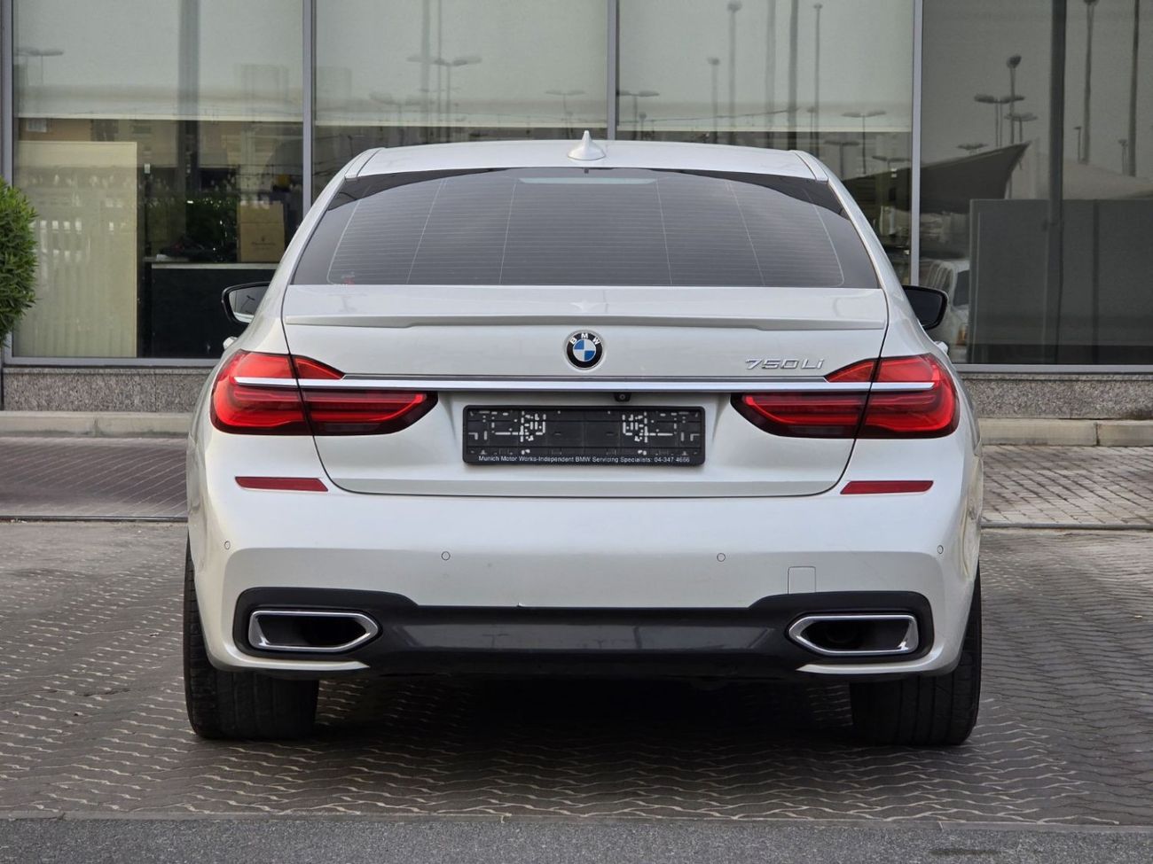 BMW 730Li Exclusive 2.0L BMW 730LI 2018 GCC ACCIDENT FREE // PERFECT CONDITION IN SIDE OUT SIDE