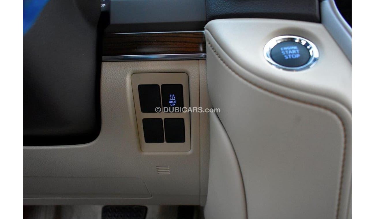 Toyota Land Cruiser 200 GXR V8 4.5L DIESEL AT