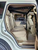 Toyota Land Cruiser GXR V6/ SUNROOF/ WARANTY/ FSH/ SINGLE USER/ LEATHER/ FREE REGISTERATION/ 2266 MONTHLY /LOT#20936