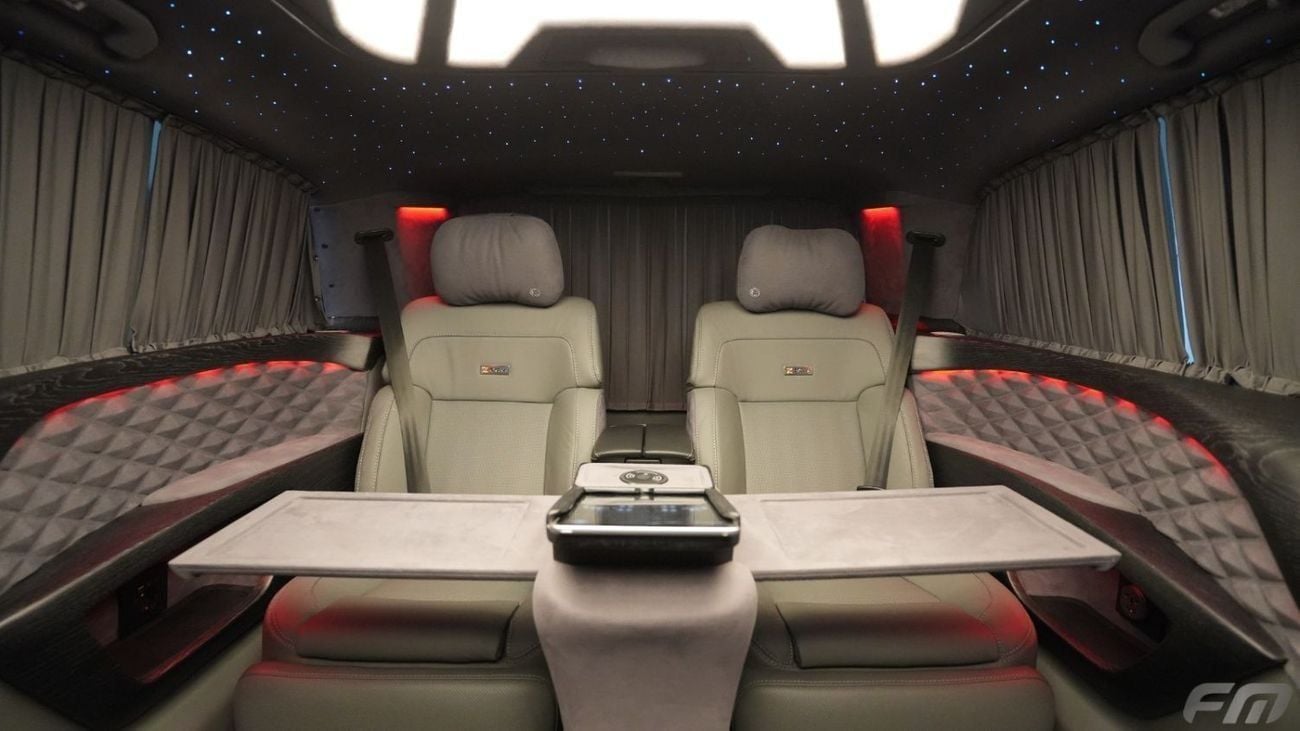 Mercedes-Benz V 300 VIP BUSINESS VAN –  FULL LUXURY OPTION | BRAND NEW | GCC | 2025