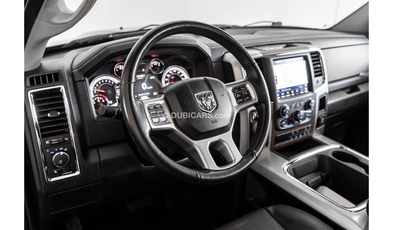 RAM 1500 2020 Dodge Ram Laramie Double Cab / Full Dodge Service History