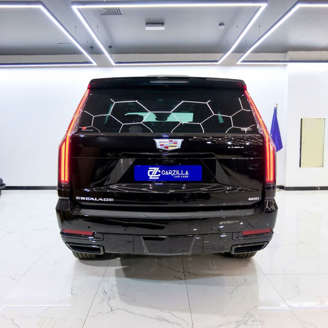 Cadillac Escalade Premium Luxury Platinum 6.2L 4WD Cadillac Escalade Premium Luxury Platinum 2025 | Under Warranty and