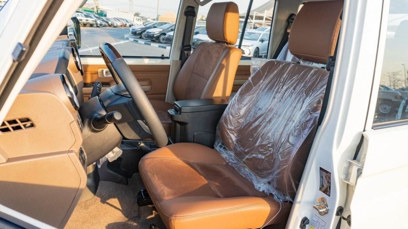 Toyota Land Cruiser 70 2024 Toyota Land Cruiser 76 2.8L Diesel Limited edition