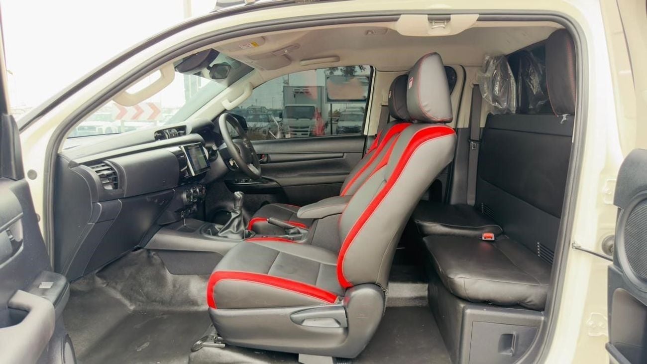 تويوتا هيلوكس -