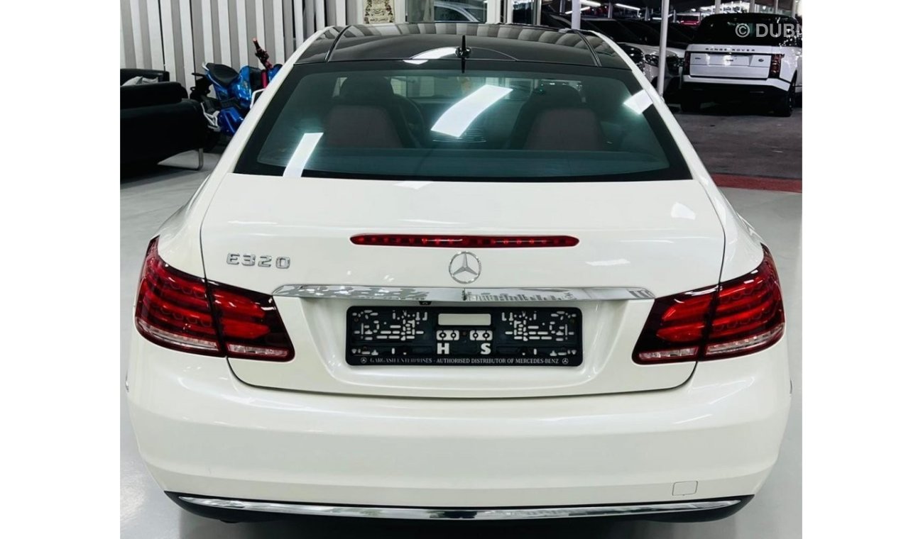 Mercedes-Benz E300 Avantgarde Sport Avantgarde Sport GCC .. Perfect Condition .. V6 .. Panoramic