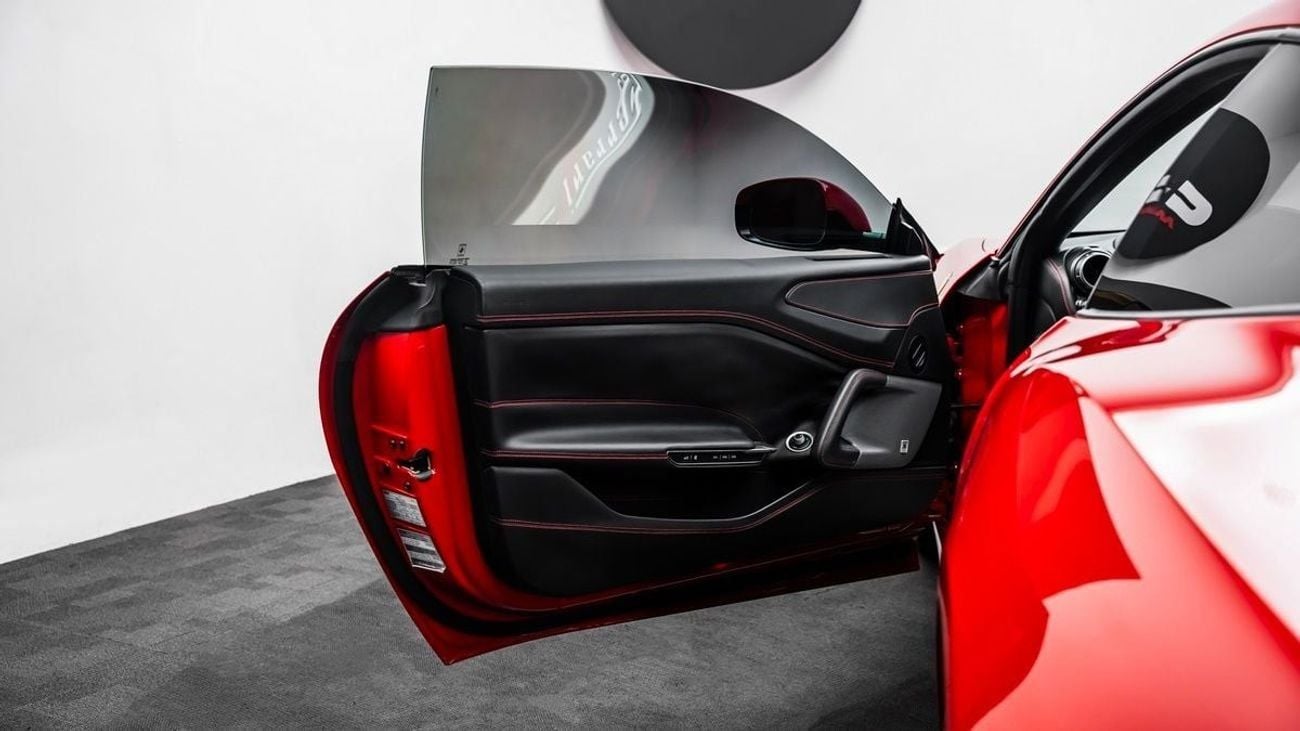 فيراري جي تي سي 4  لوسو - 2017 - GCC - Under Warranty till Oct 2025