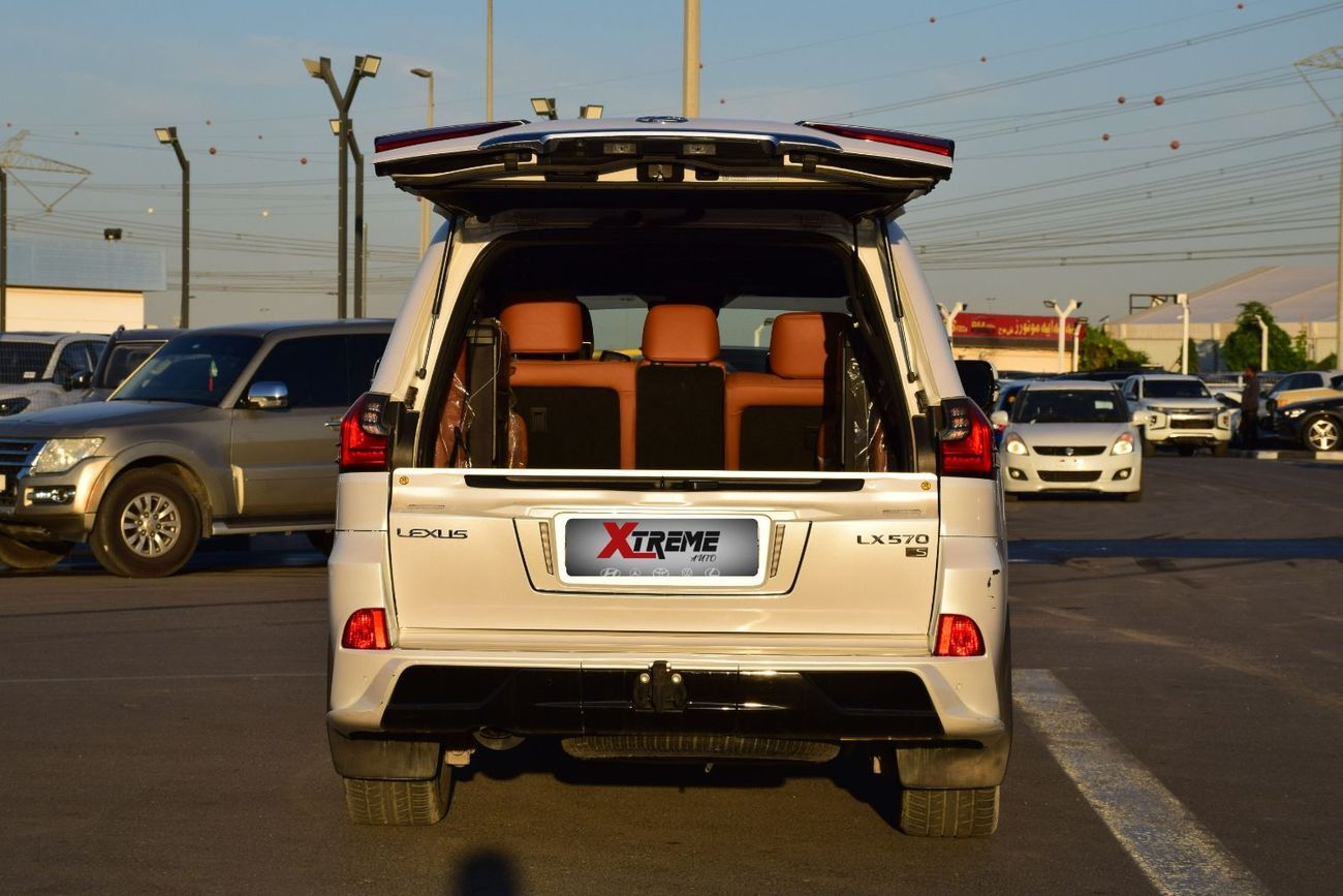 Lexus LX 570 F SPORT  LEXUS LX570 5.7L V8 PETROL FULL OPTIONS