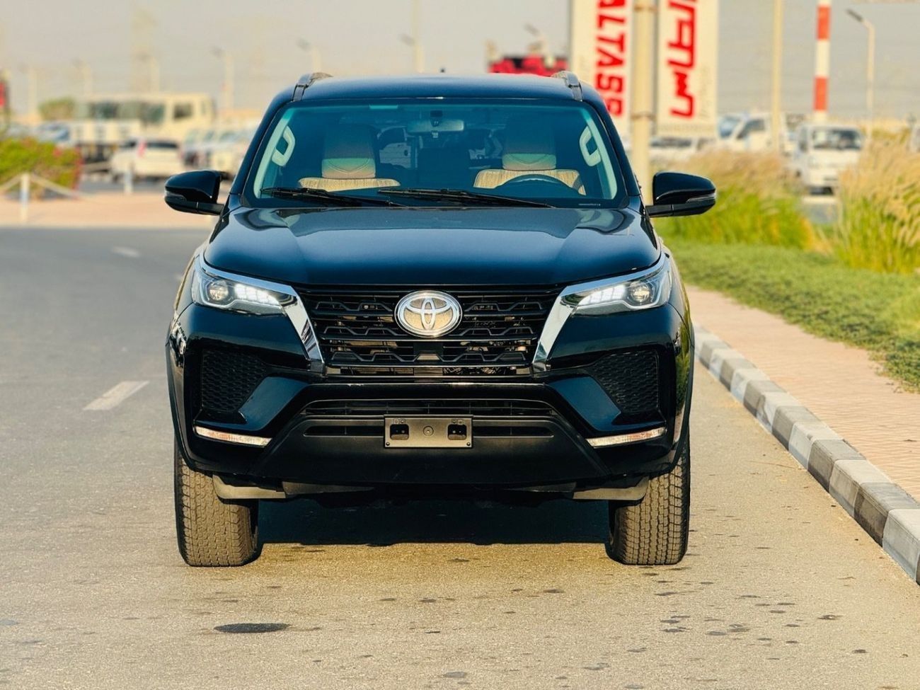 Toyota Fortuner Toyota fortuner 2021 Full option V4